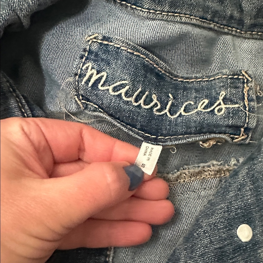 Maurices Classic Blue Jean Jacket size Small - Picture 3 of 9